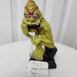 Vintage 1963 Louis Marx Olive Green Nutty Mads The Thinker Figure Original